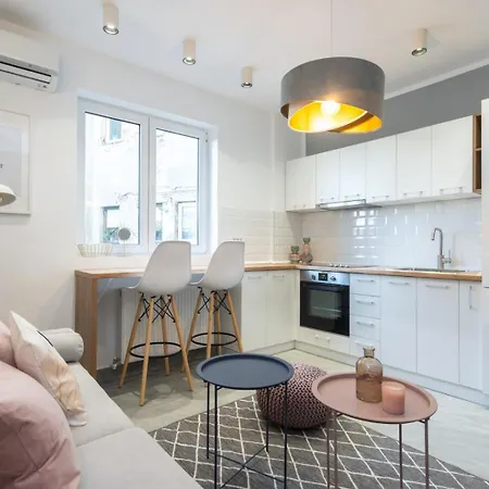 Cozy Design In Magheru * 布加勒斯特