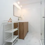 Apartment Cozy Design In Magheru