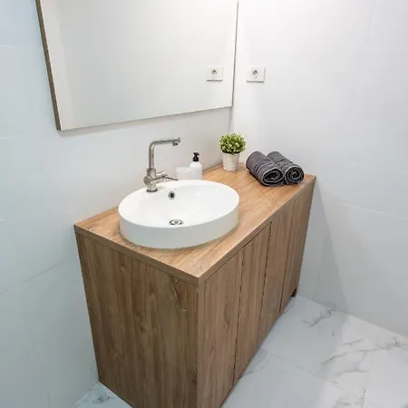 Cozy Design In Magheru Apartment Bucharest