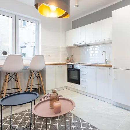 Cozy Design In Magheru Апартаменты