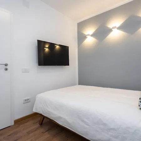 Cozy Design In Magheru