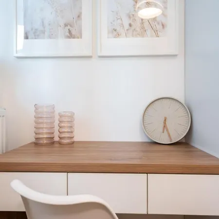 Cozy Design In Magheru 公寓
