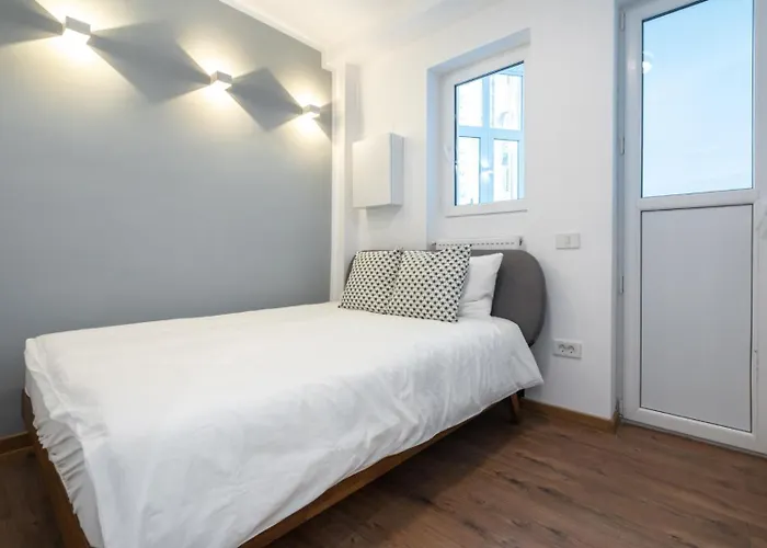 Cozy Design In Magheru * Bucarest